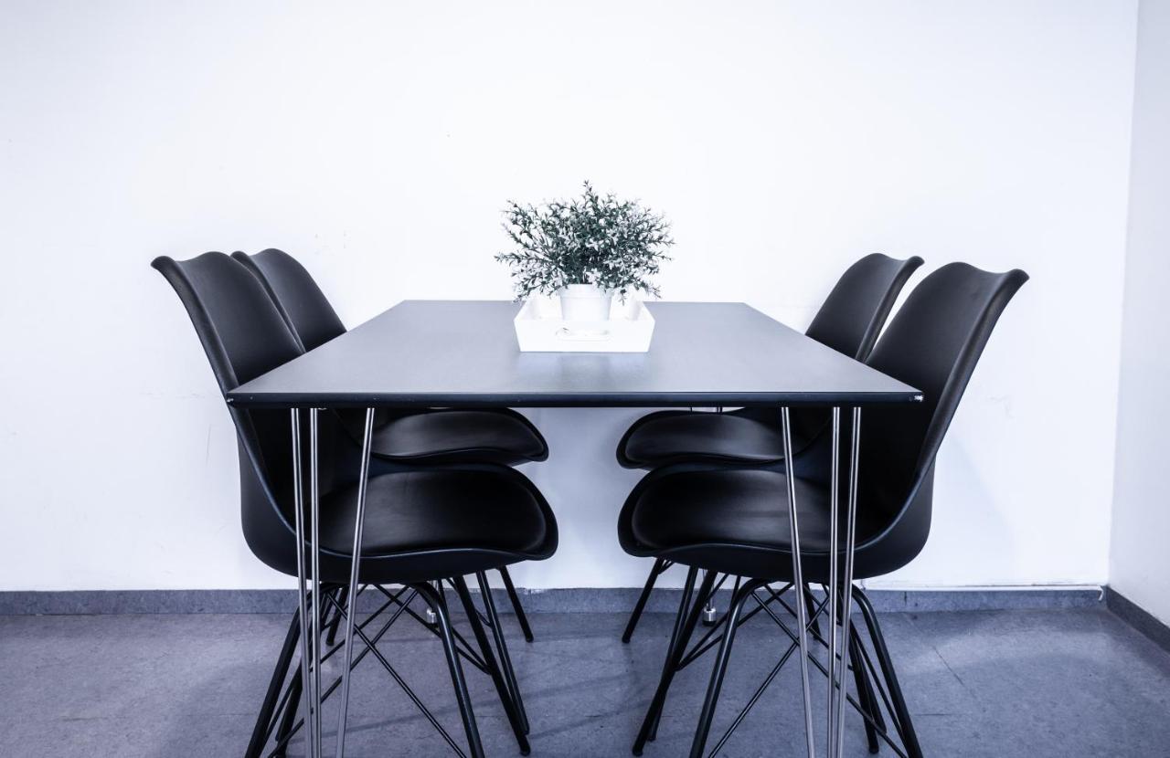 Au44 Apartments City Centre Σέλφος Εξωτερικό φωτογραφία